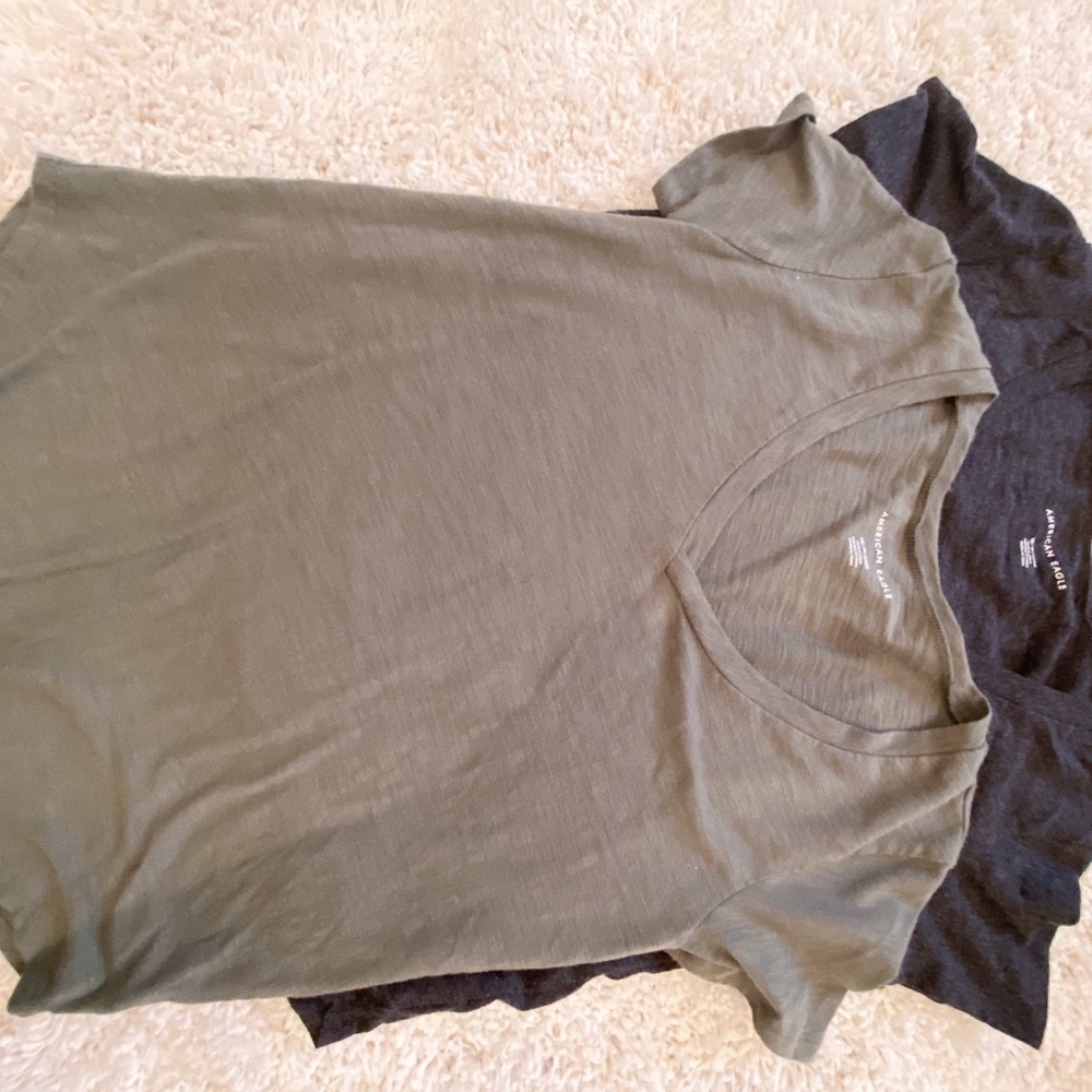 black & grey american eagle tops